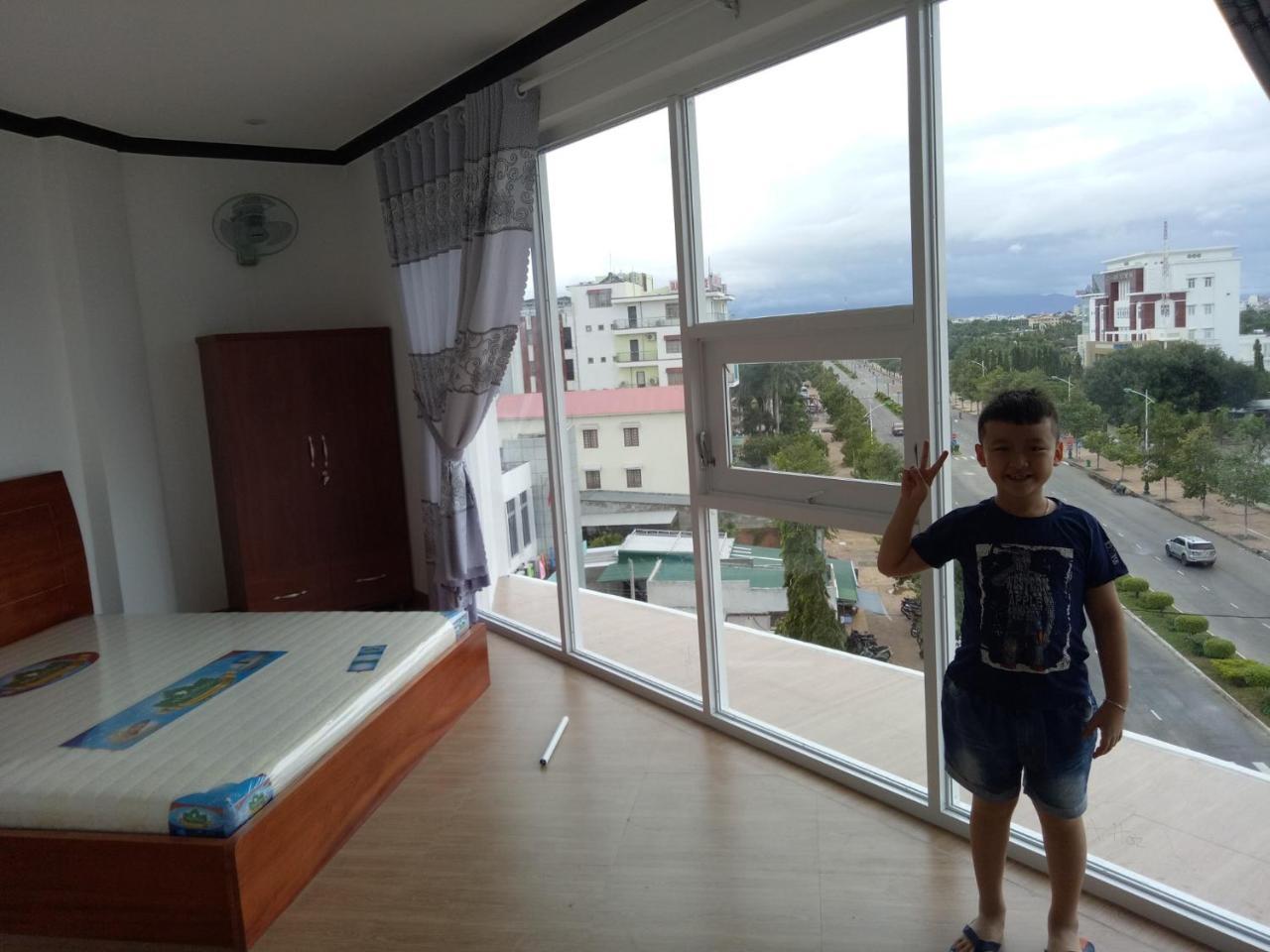 Hotel Hoang Dung Kinh Dinh Exterior foto