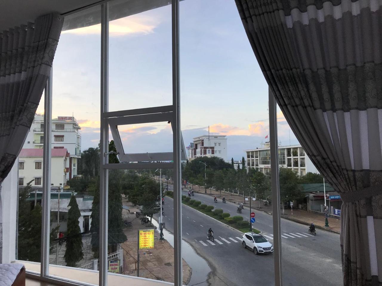 Hotel Hoang Dung Kinh Dinh Exterior foto