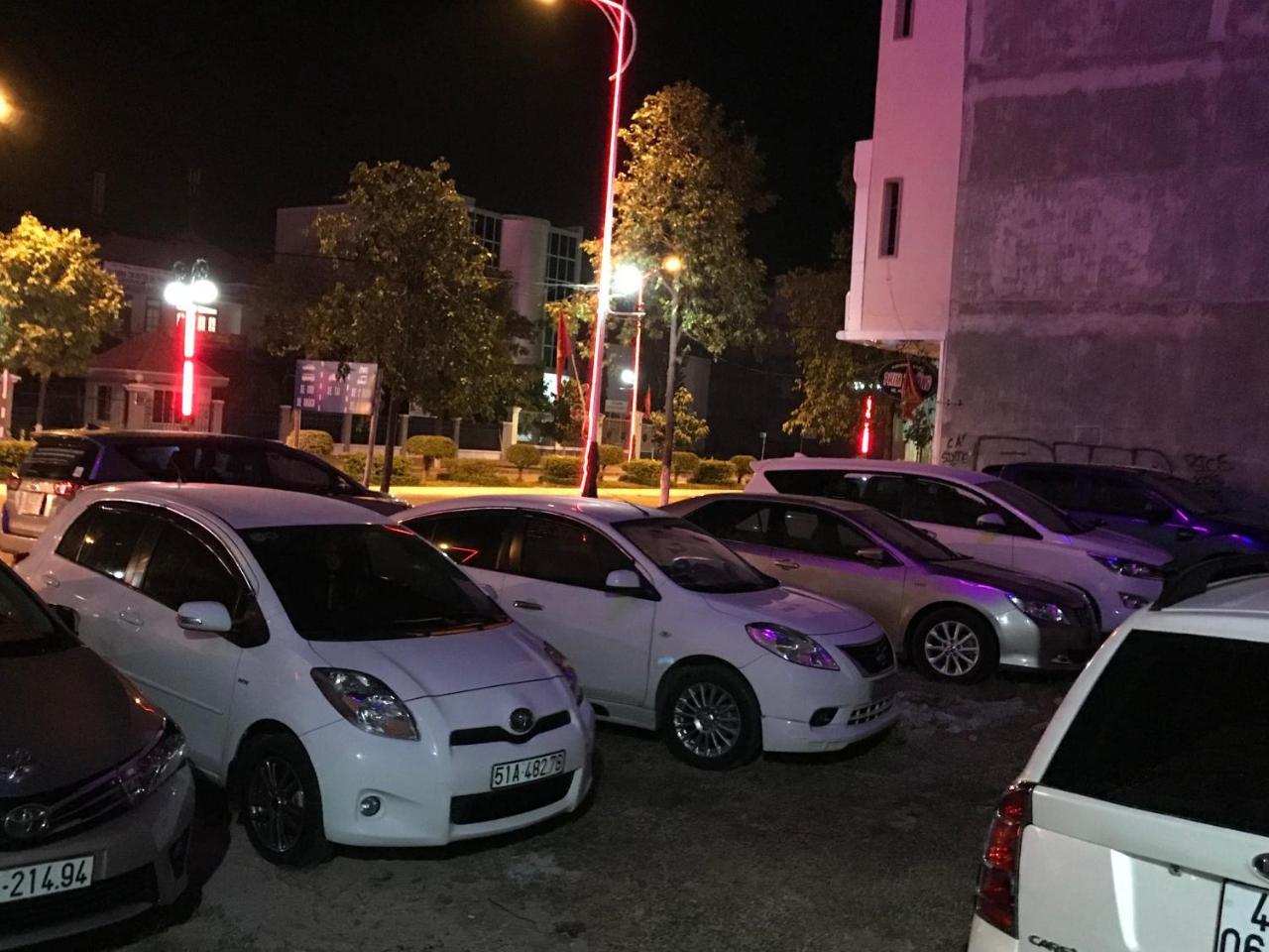 Hotel Hoang Dung Kinh Dinh Exterior foto